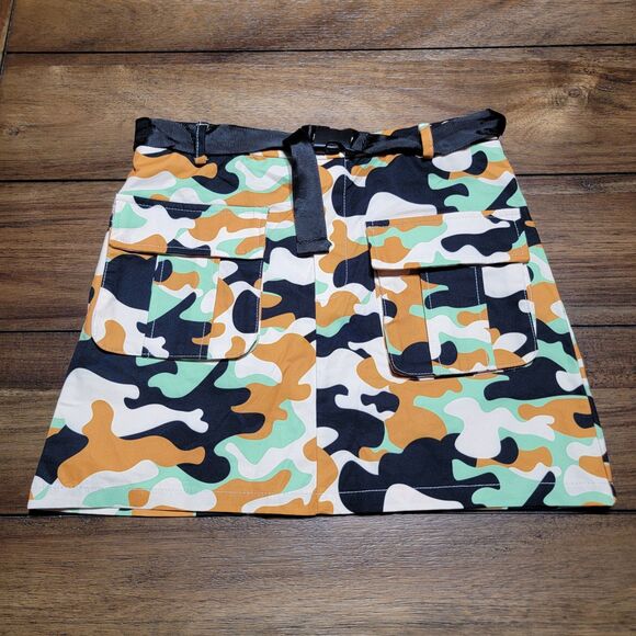Shien Youth Brown Camo Mini Skirt w/ Belt - Size 10Y - Picture 1 of 5